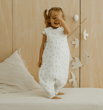 Gigoteuse_a_pieds_écrue