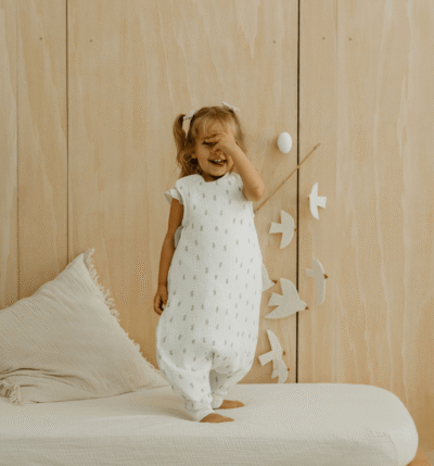 Gigoteuse_a_pieds_écrue