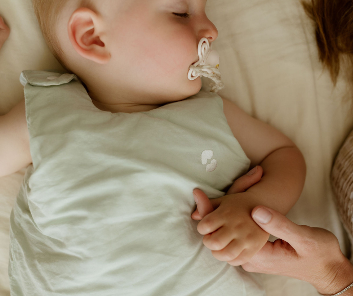 Comment endormir bébé : les astuces testées (et approuvées) par les parents